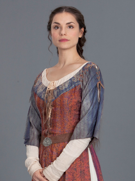 508161274_charlotteriley.png.fb6e61247b5930a209e2c31a58c344c6.png